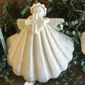 Margaret Furlong angel ornament